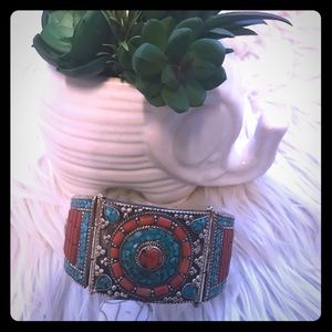 ***SOLD*** Multicolored bagel bracelet.